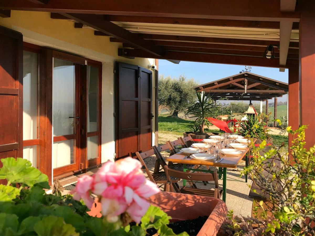 Casale Casini Soccorso Guest House เซนีกัลเลีย ภายนอก รูปภาพ