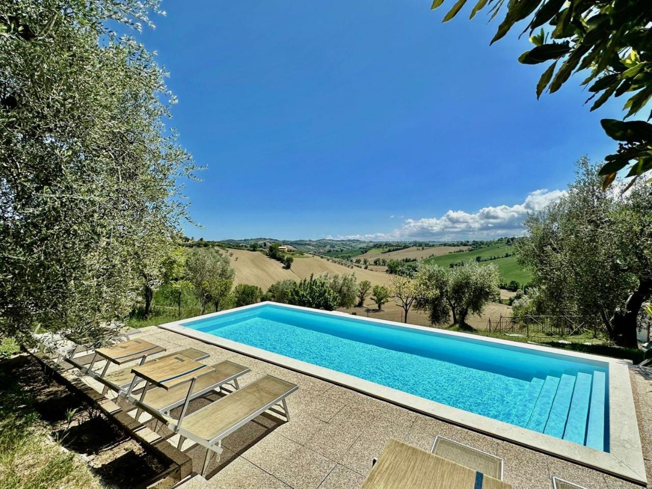 Casale Casini Soccorso Guest House เซนีกัลเลีย ภายนอก รูปภาพ